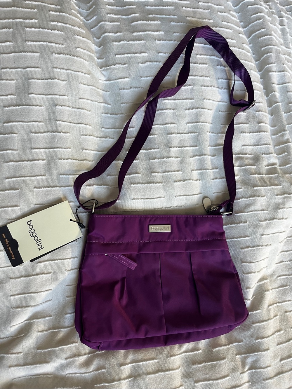 Baggallini Plum Purple Crossbody Bag NWT